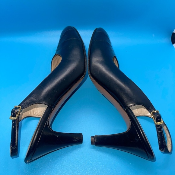 Vintage Salvatore Ferragamo Black Slingback Heels - Picture 3 of 10